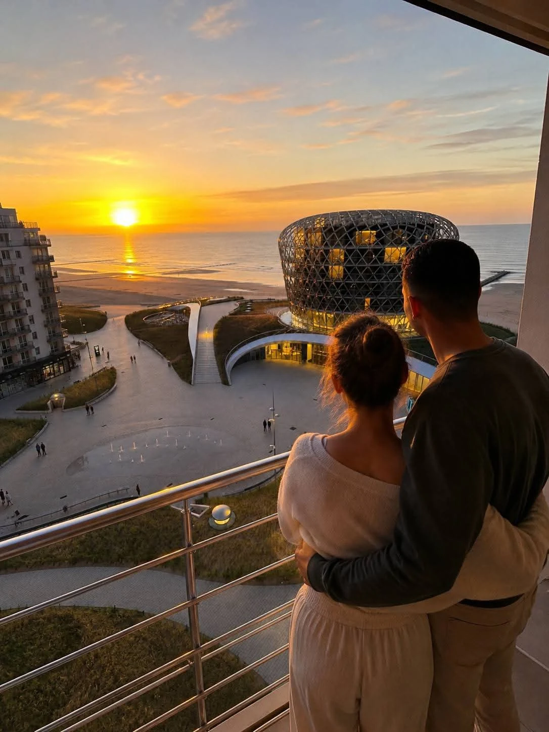 Vue sur la mer et le SILT au coucher du soleil depuis le balcon